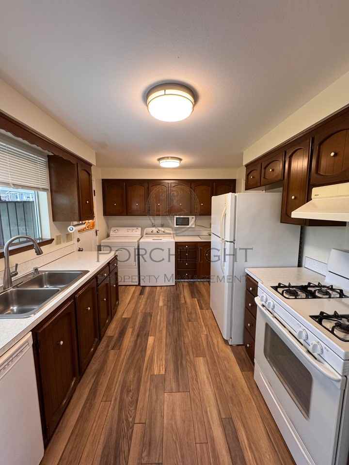 5969 Church Rd #1 - Photo 7 of 26