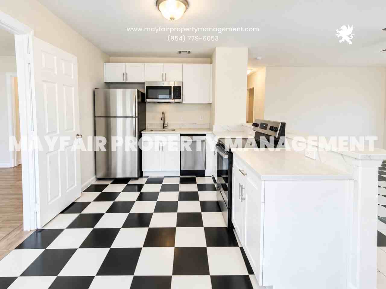 1208 Nw 7th Ter #1 - Photo 2 of 27