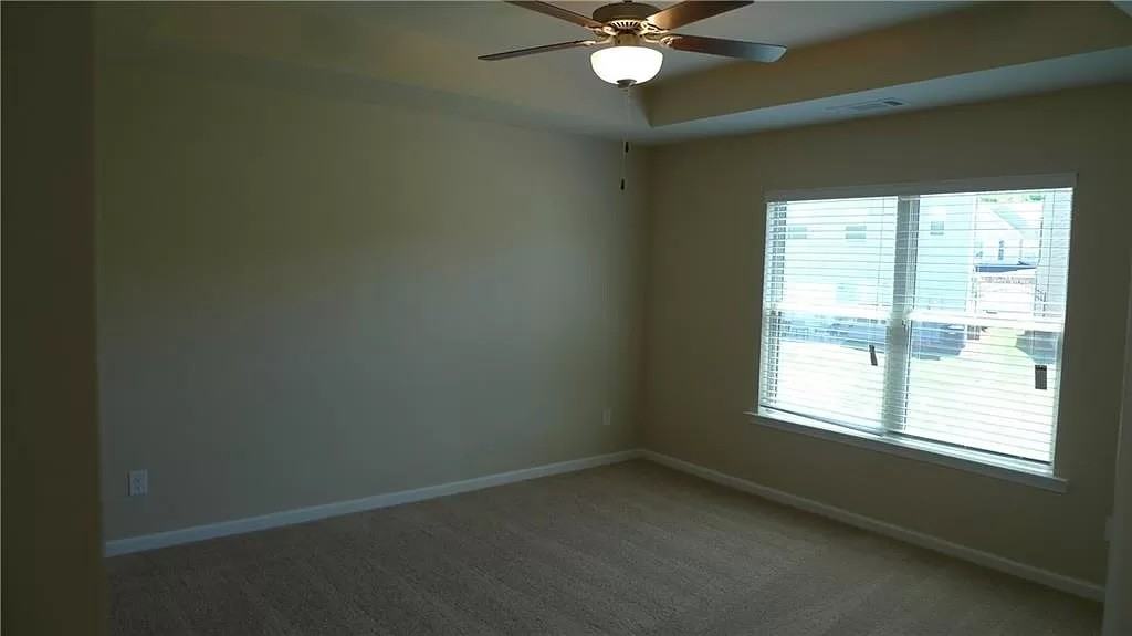 82 Greenfield Dr #1 - Photo 7 of 7