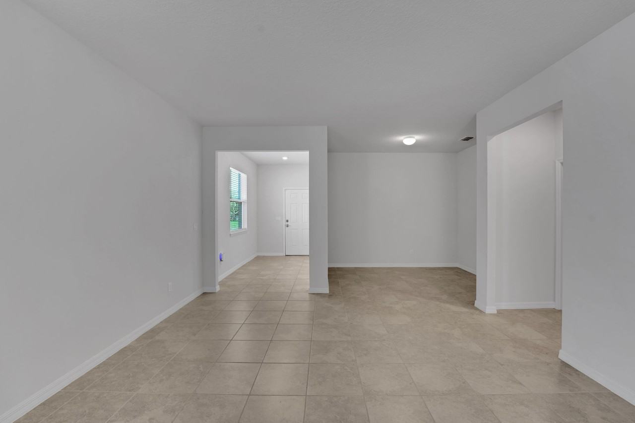 5160 Chickadee St #1 - Photo 5 of 24