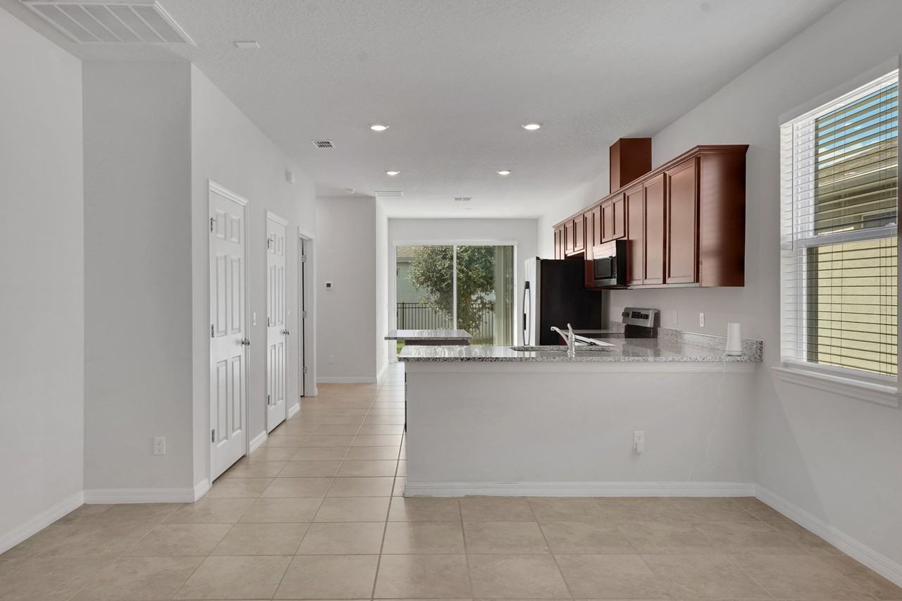 5160 Chickadee St #1 - Photo 6 of 24