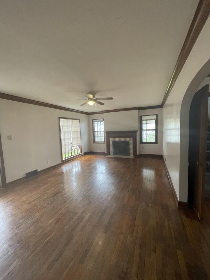 2727 Sw 21st St - Photo 6 of 22