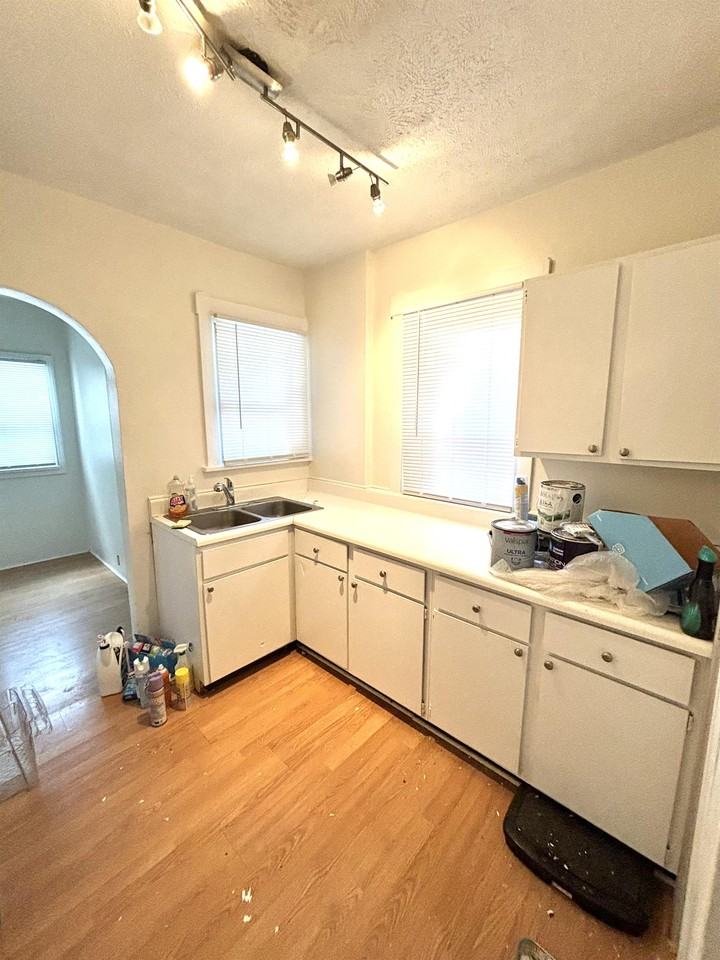 1115 Woodbourne Ave #1 - Photo 2 of 14