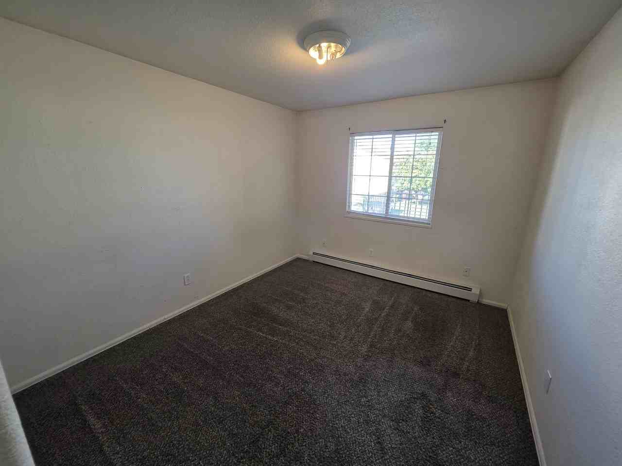 490 Coronado Ct #C - Photo 5 of 7