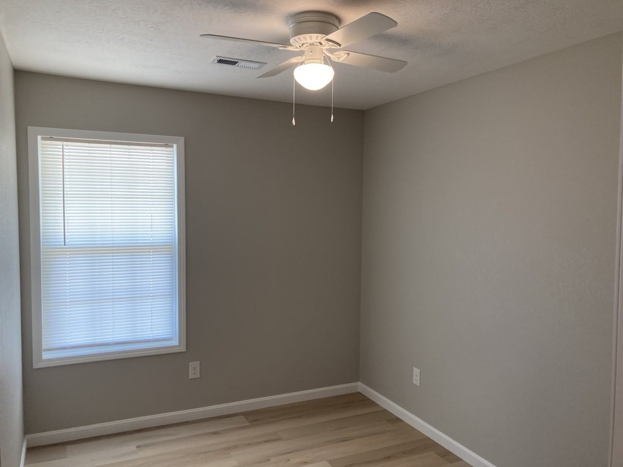 9882 Elizabethtown Rd #1 - Photo 6 of 15