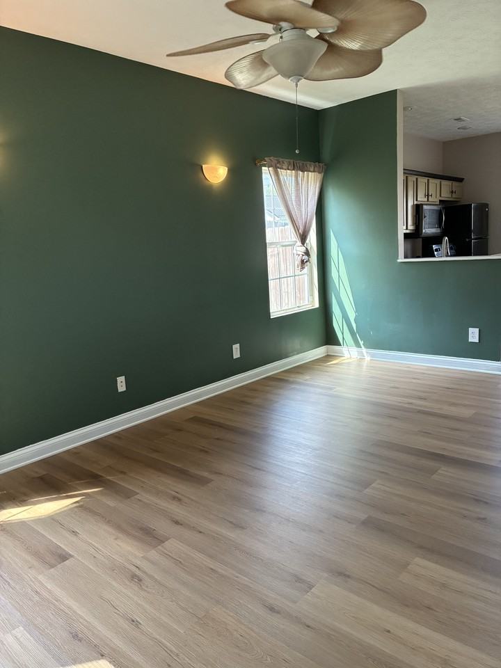 102 Arbor Meadow Ct #1 - Photo 4 of 20