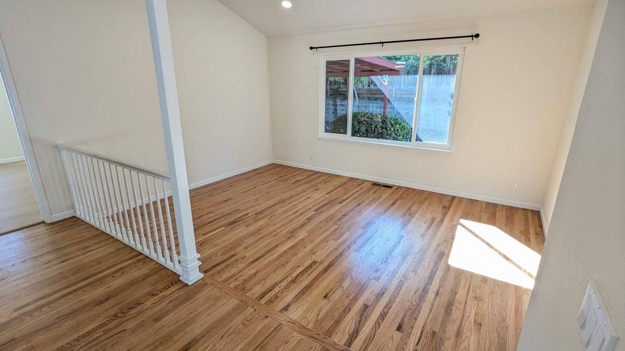 7602 Barnhart Pl #1 - Photo 4 of 22