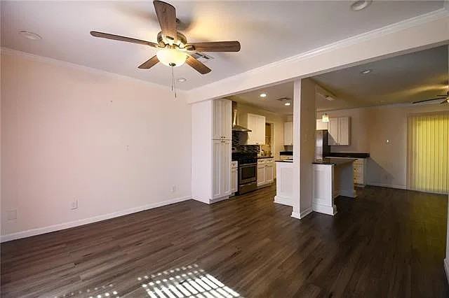 132 Southern Ct #1 - Photo 6 of 13