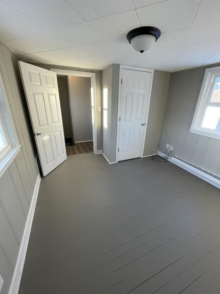 212 W 8th Ave - Photo 4 of 11