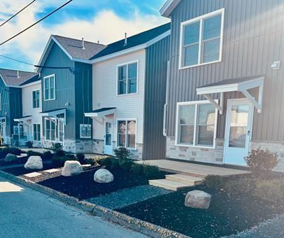 54 College Ave #302 - Photo 3 of 12