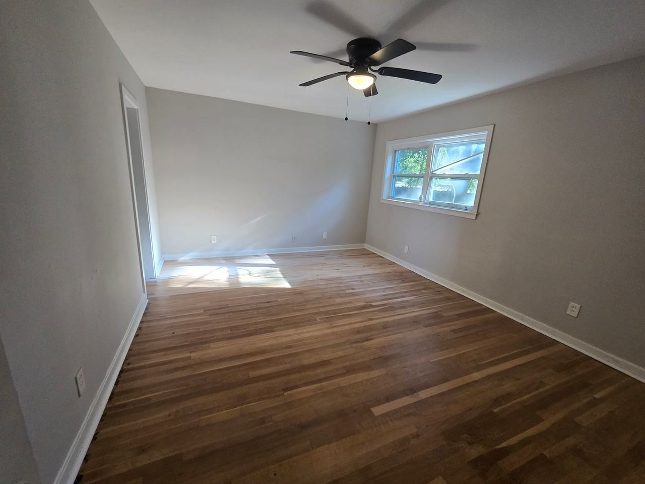 Rent Includes Water, Trash & yard maintenance - Photo 6 of 19