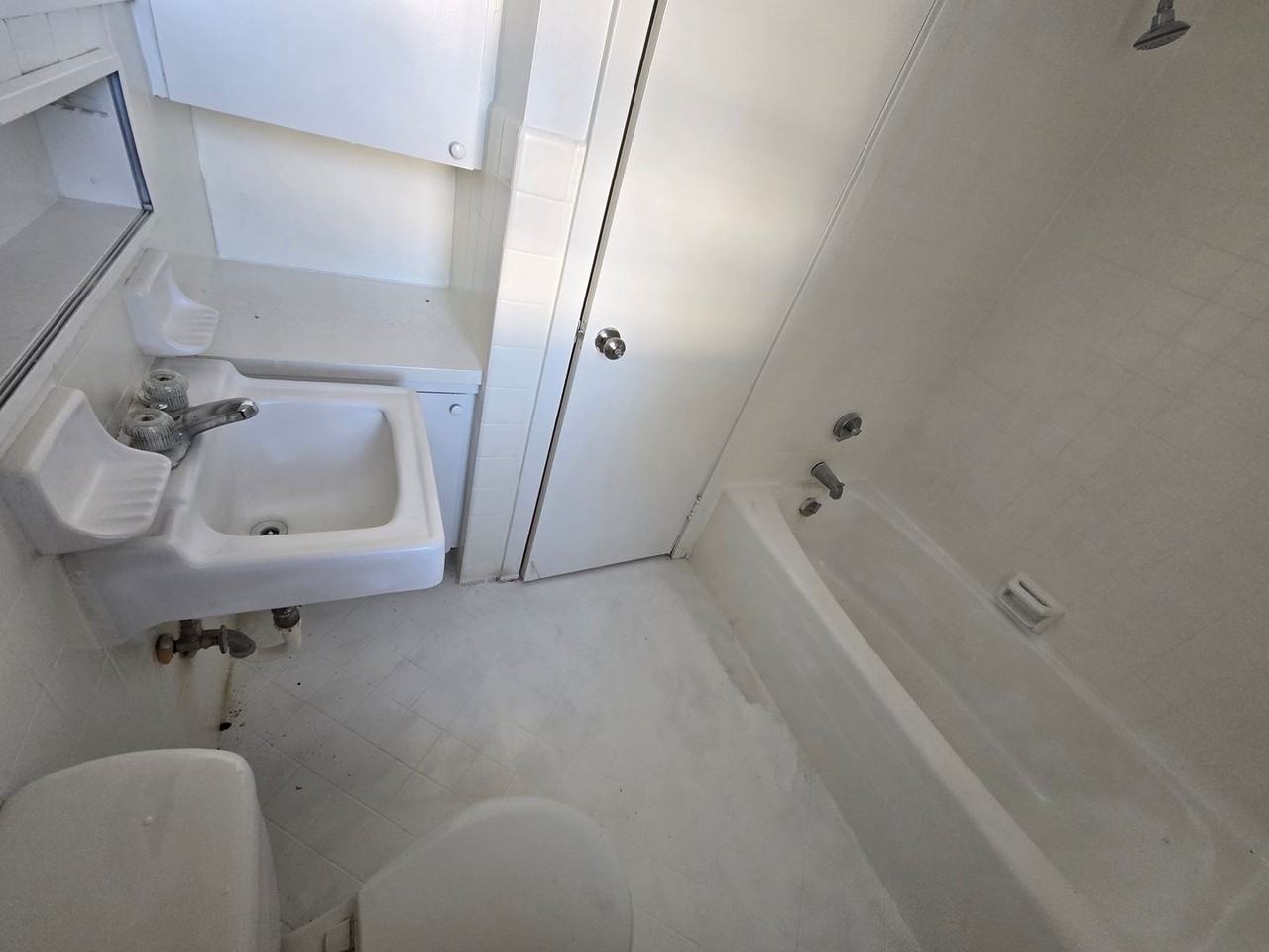 Rent Includes Water, Trash & yard maintenance - Photo 7 of 19