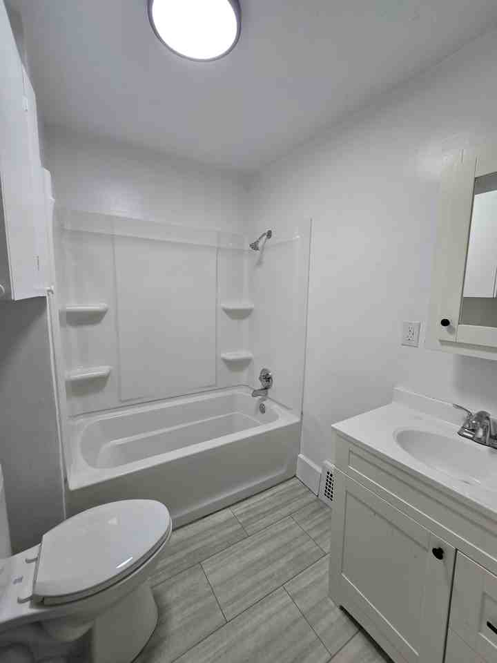 6th St Ne #3008 - Photo 6 of 9