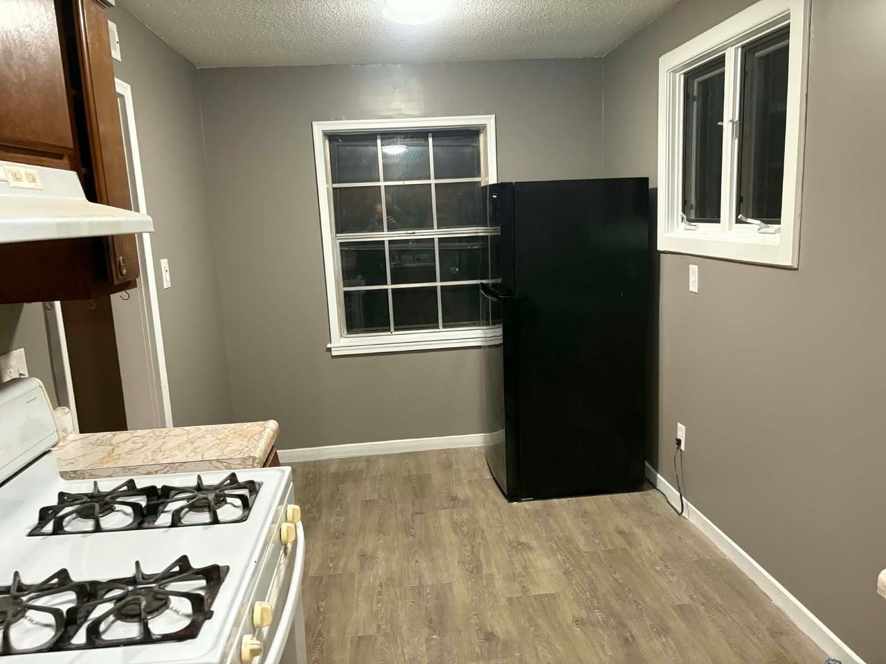 471 Perkins St #1 - Photo 6 of 13