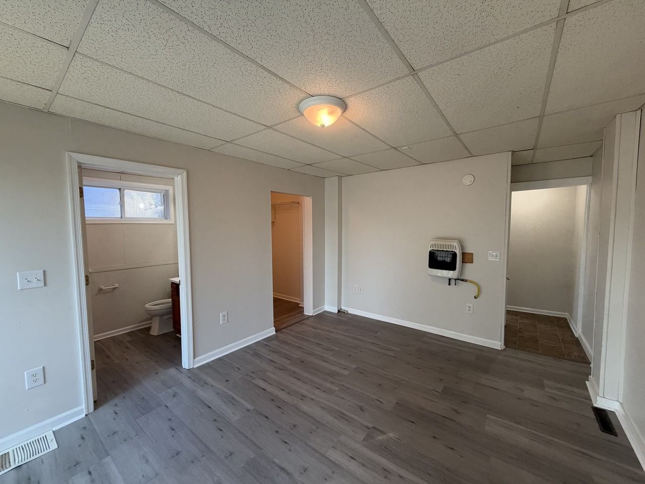 443 N Pitt St #1 - Photo 7 of 15