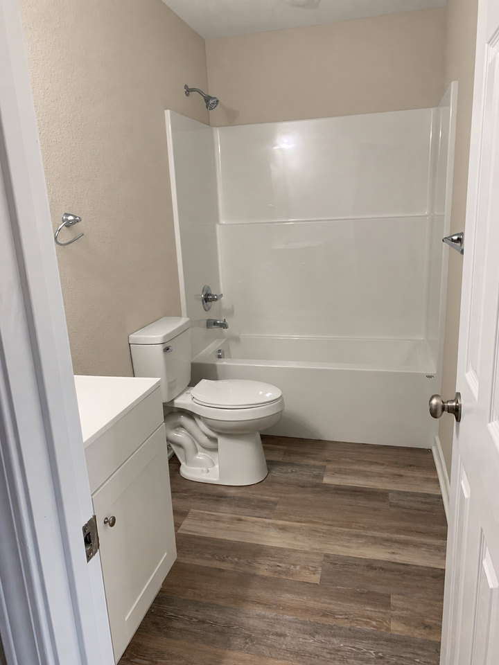 307 Jackson St #1 - Photo 3 of 20