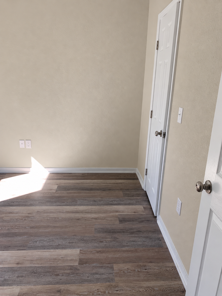 307 Jackson St #1 - Photo 5 of 20
