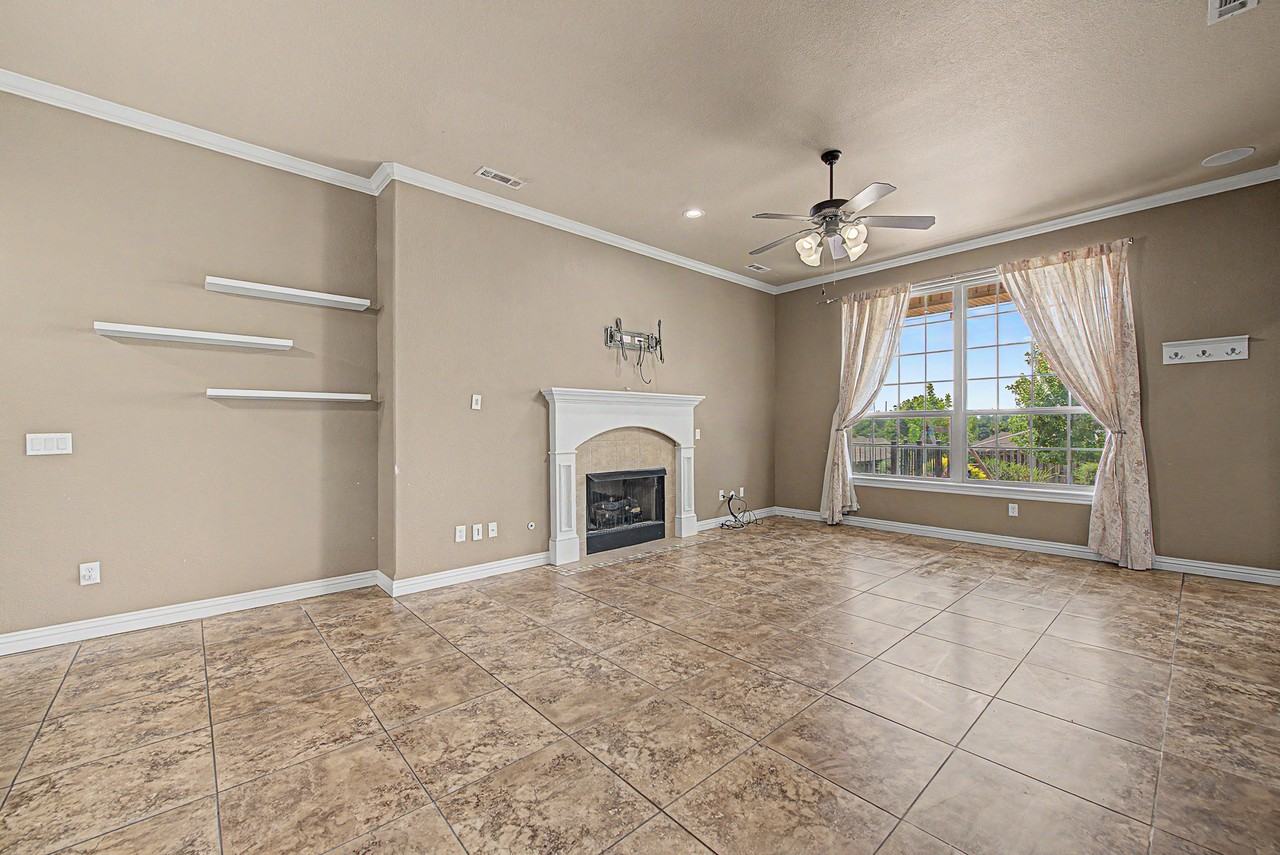 500 Halleck Coach Rd #1 - Photo 3 of 31