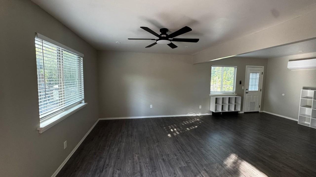2045 E Frontage Rd #1 - Photo 5 of 17
