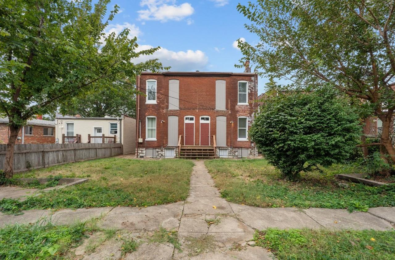 3437-3439 Dunnica Ave - Photo 4 of 7