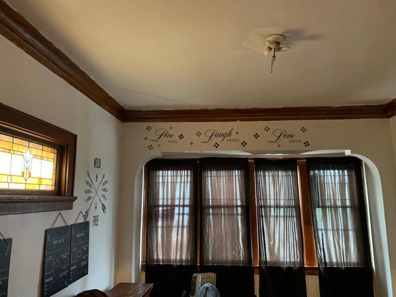2420 S 6th St - Photo 6 of 10