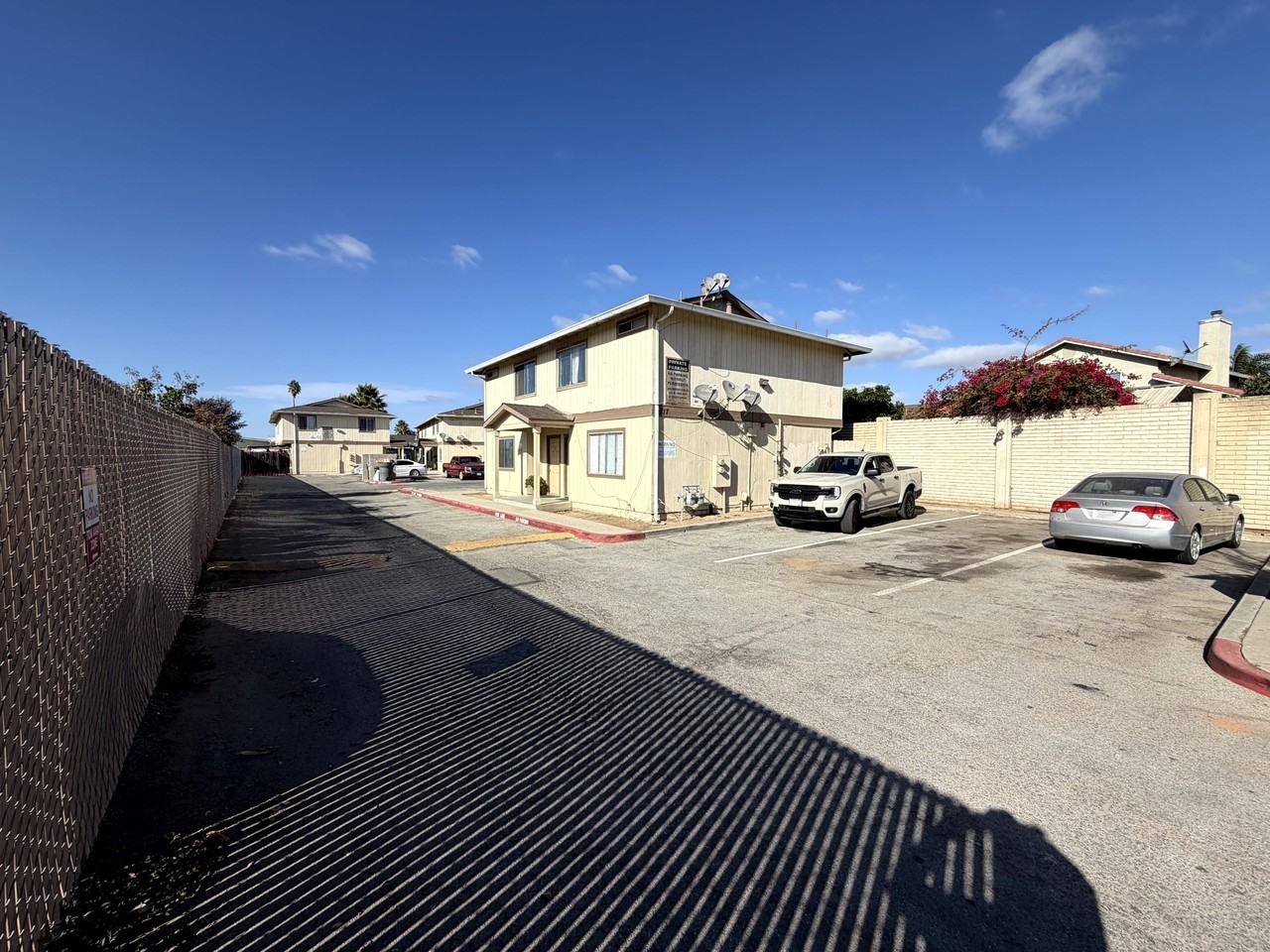 817 Elkington AvenueUnit B #2, Salinas, CA 93905 - 2 Bedroom Apartment ...