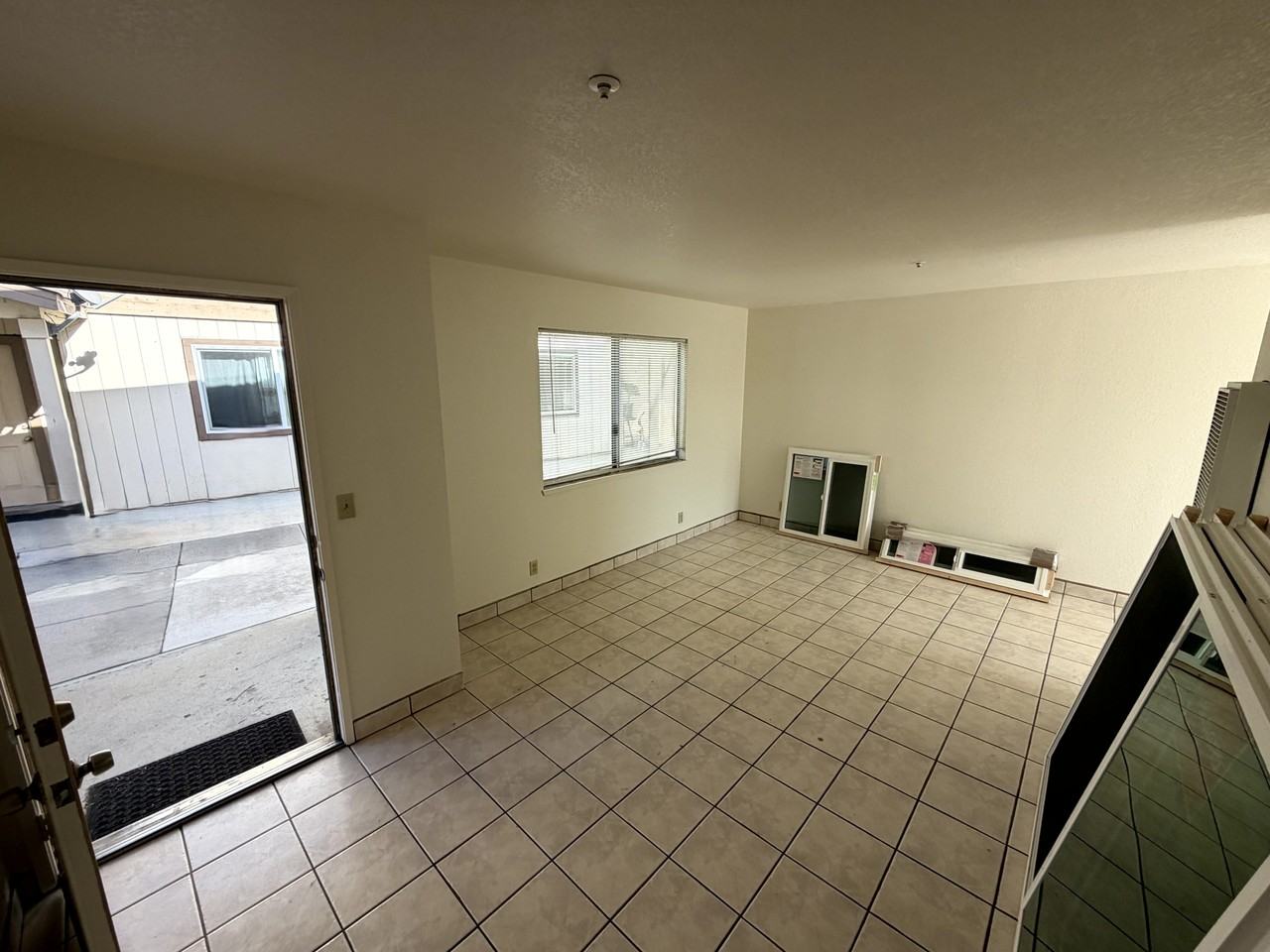 817 Elkington AvenueUnit B #2 - Photo 4 of 22