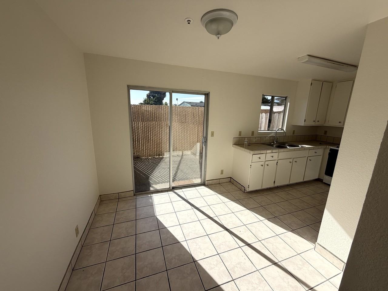 817 Elkington AvenueUnit B #2 - Photo 5 of 22