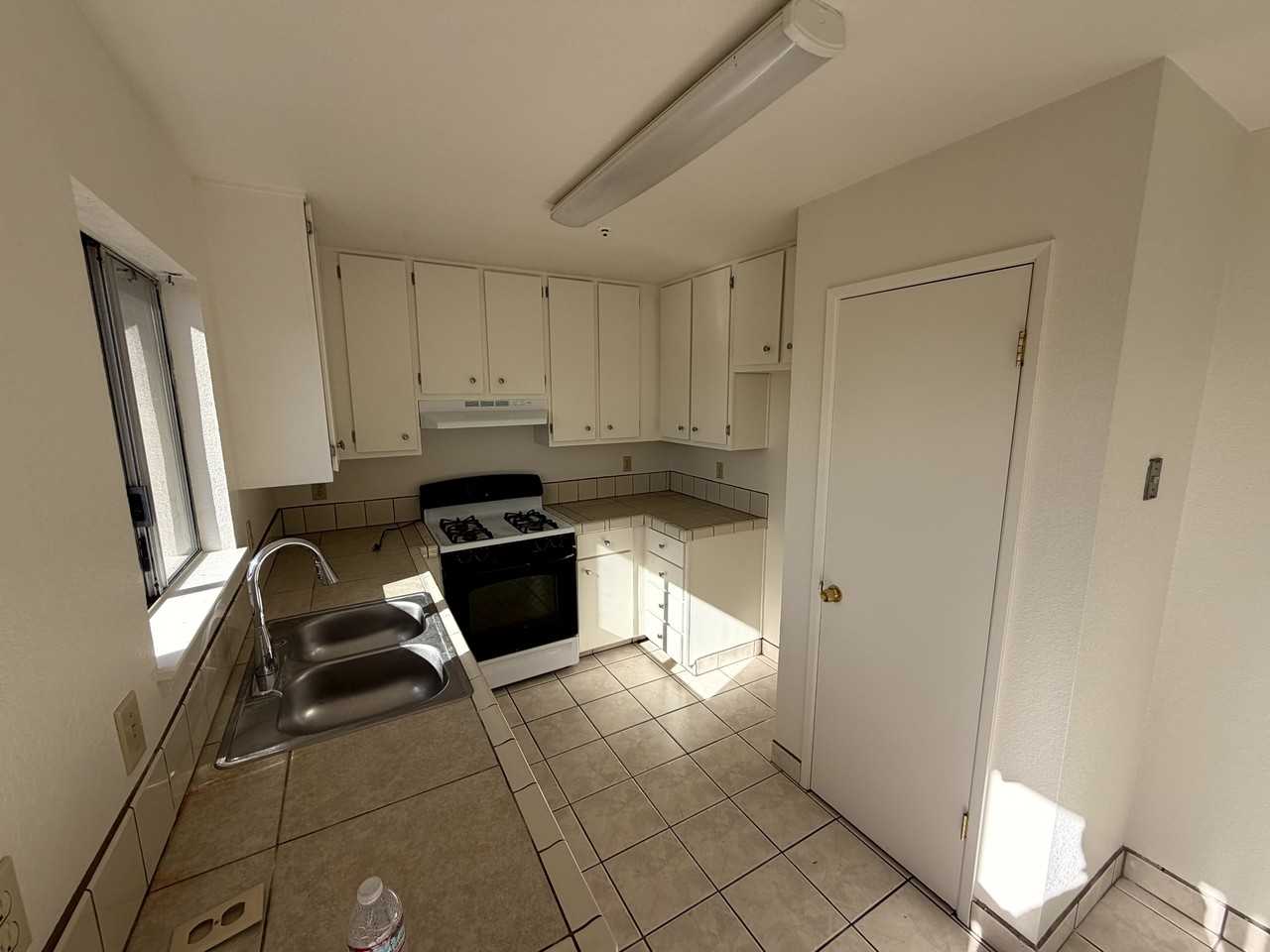 817 Elkington AvenueUnit B #2 - Photo 6 of 22