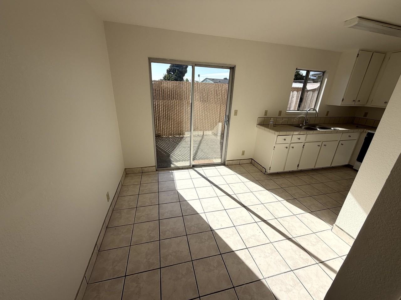 817 Elkington AvenueUnit B #2 - Photo 7 of 22