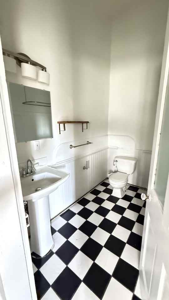4909 Camp St #D - Photo 5 of 13