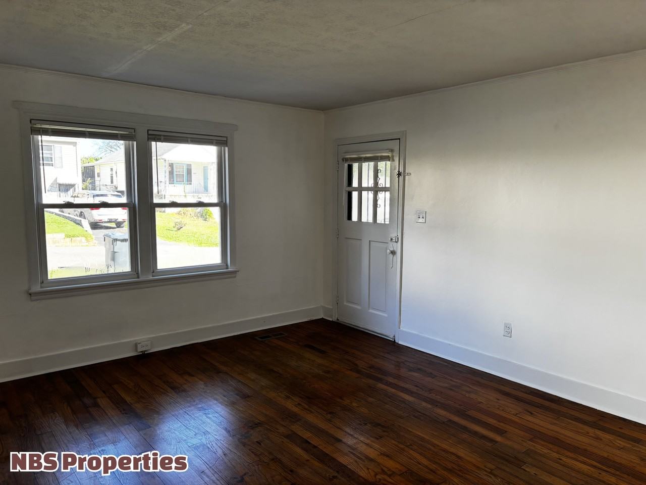 1818 Price Ave #1 - Photo 4 of 23