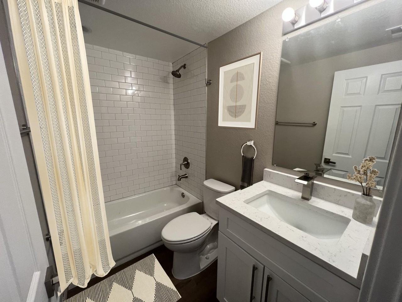 8941B Mccoy Pl - Photo 6 of 8