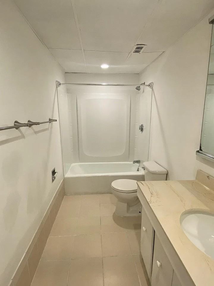 46C Shrewsbury Green Dr #1 - Photo 6 of 9
