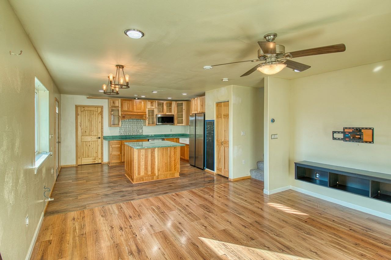 740 Moosewood Cir #1 - Photo 4 of 31
