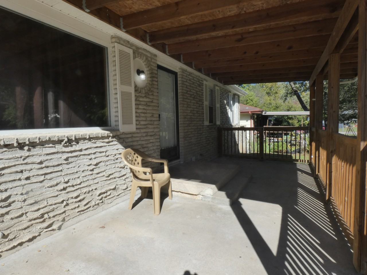 4810 N Wallace Ave #1 - Photo 3 of 26