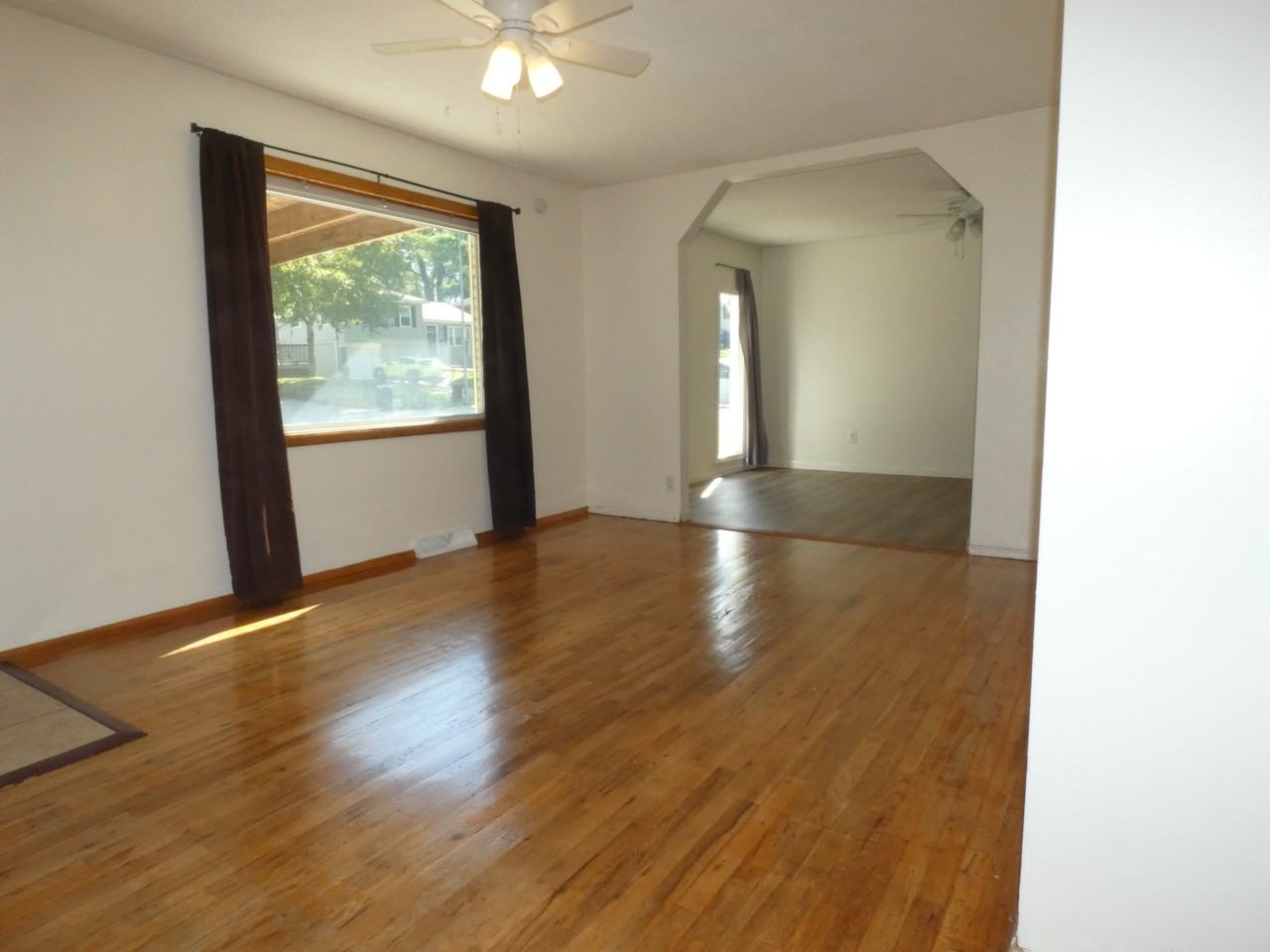 4810 N Wallace Ave #1 - Photo 4 of 26