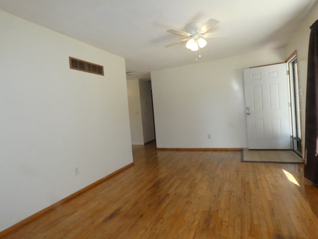 4810 N Wallace Ave #1 - Photo 6 of 26