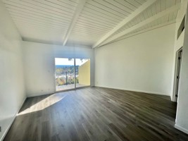 featured image of 515 Red Rose Ln