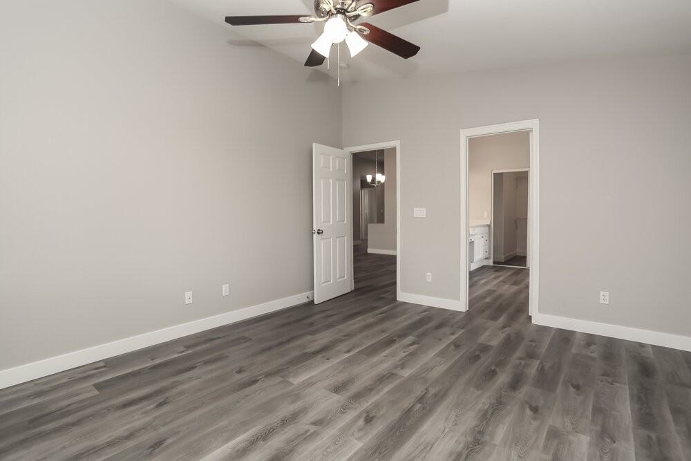 515 Country Hill Dr - Photo 7 of 16