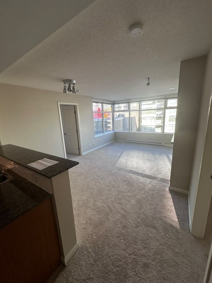 9298 University Cres - Photo 4 of 12