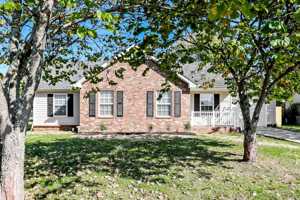 featured image of 2832 Islington Dr
