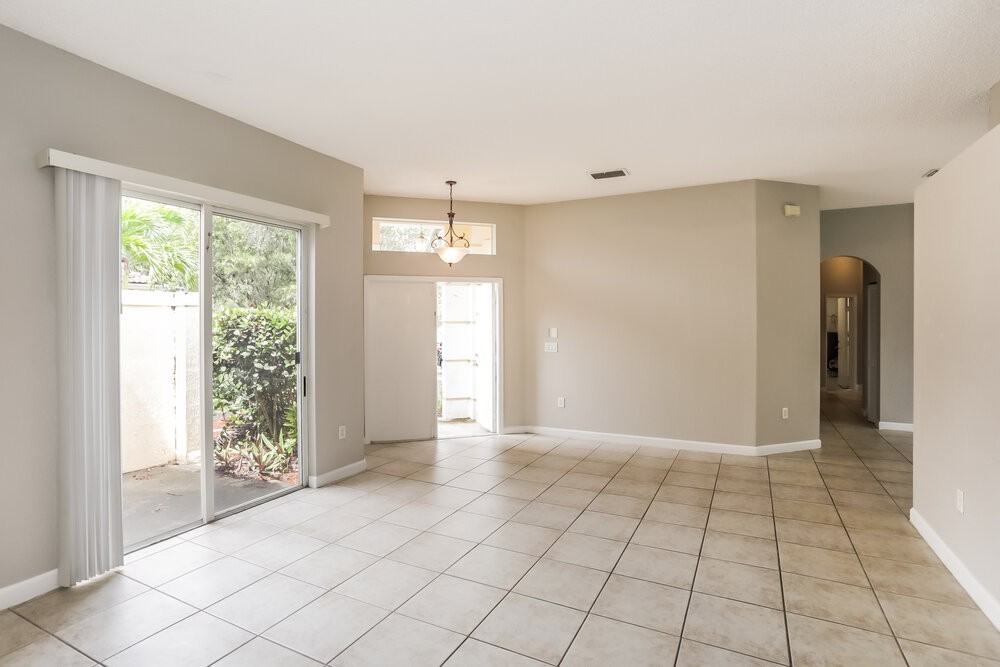 9052 Sw 214th St - Photo 4 of 16