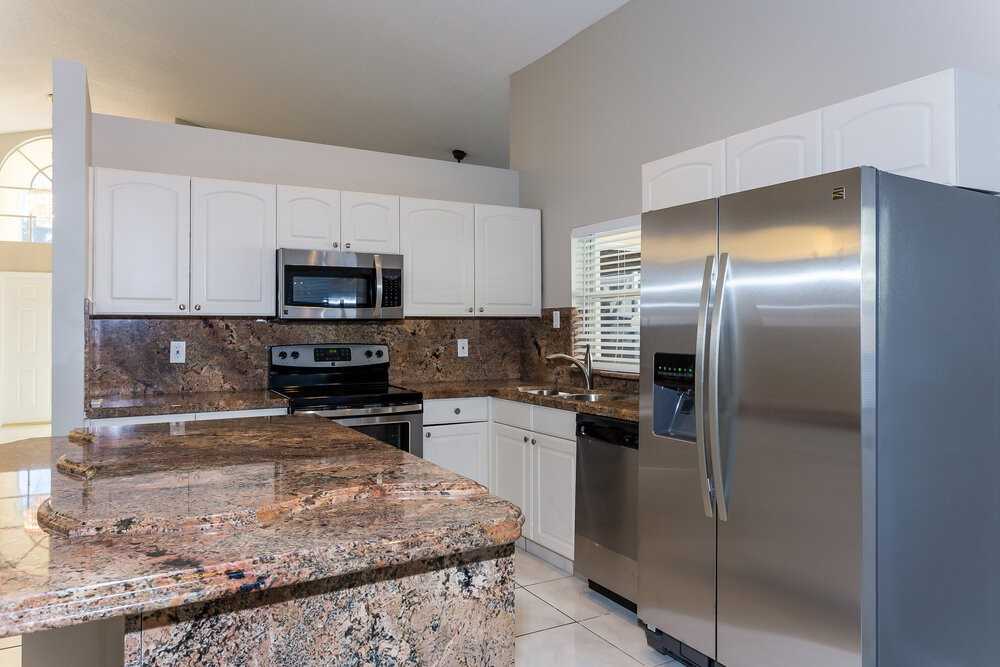 9410 Aegean Dr - Photo 3 of 15