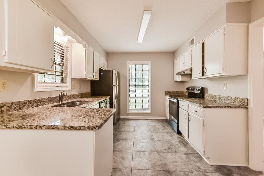 6574 Birch Hollow Dr - Photo 7 of 16