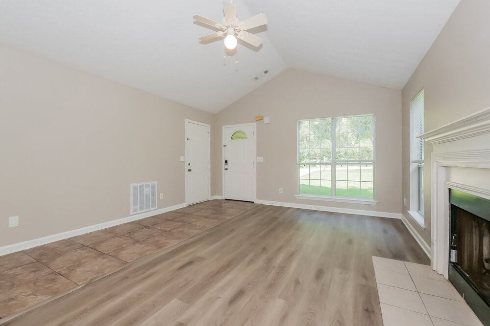 7801 Tara Rd - Photo 6 of 16