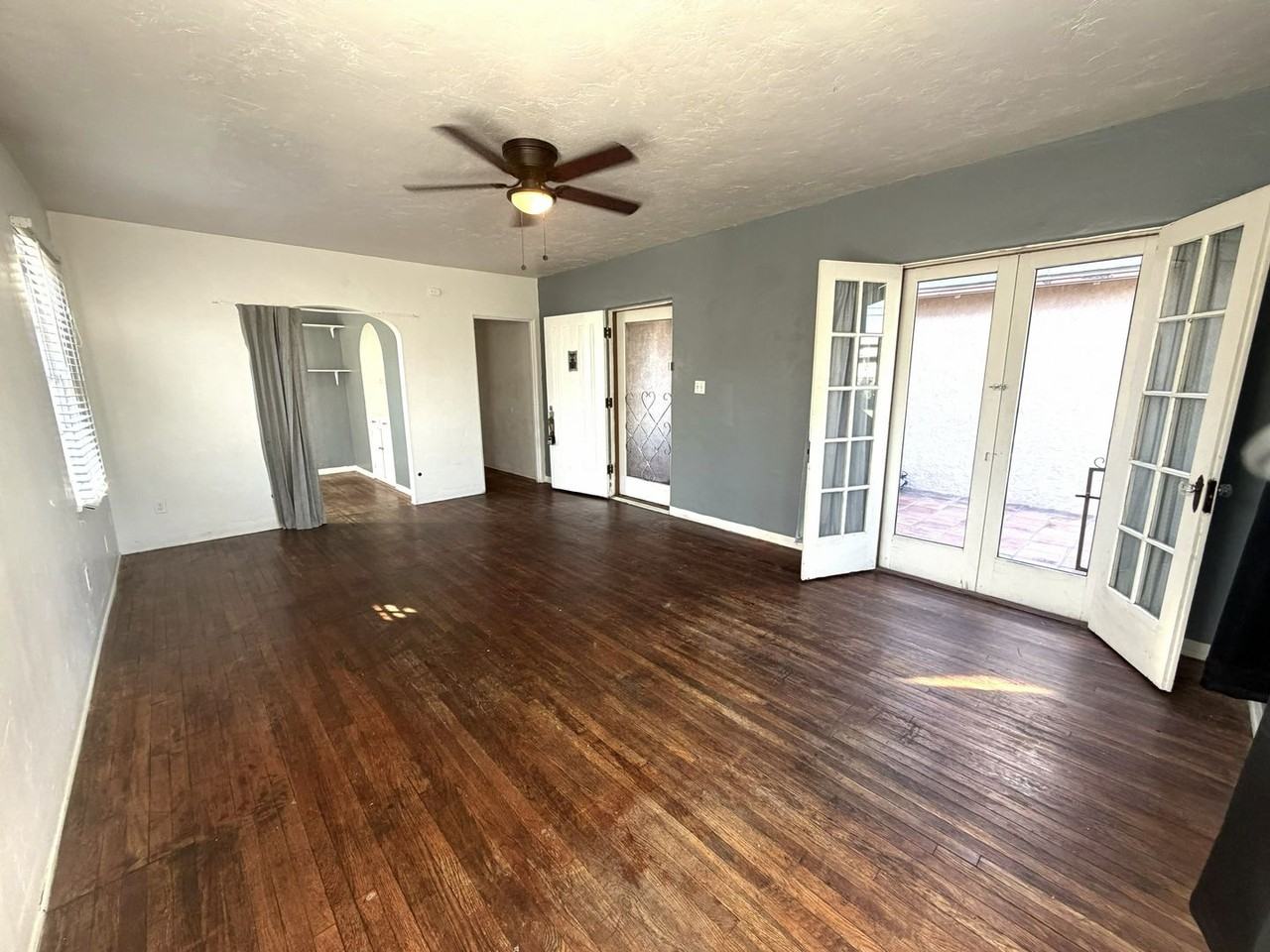 809-809.5 N. 9th St - Photo 3 of 13