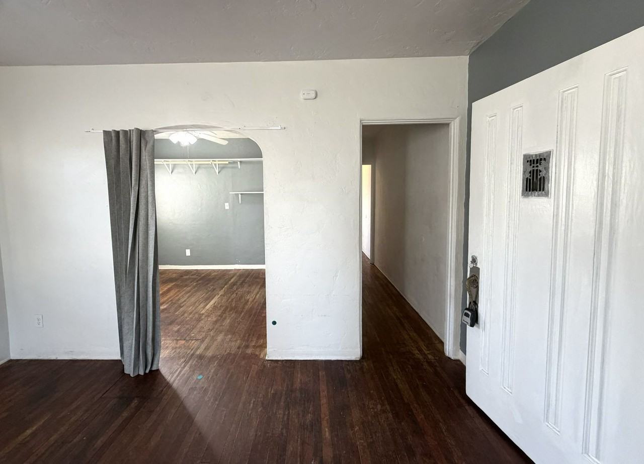 809-809.5 N. 9th St - Photo 4 of 13