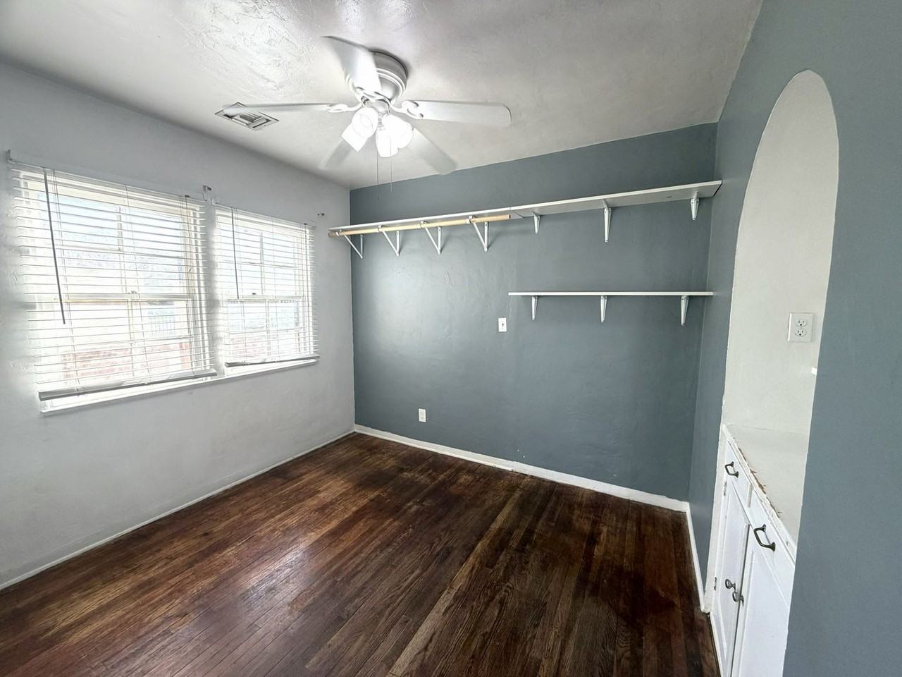 809-809.5 N. 9th St - Photo 5 of 13