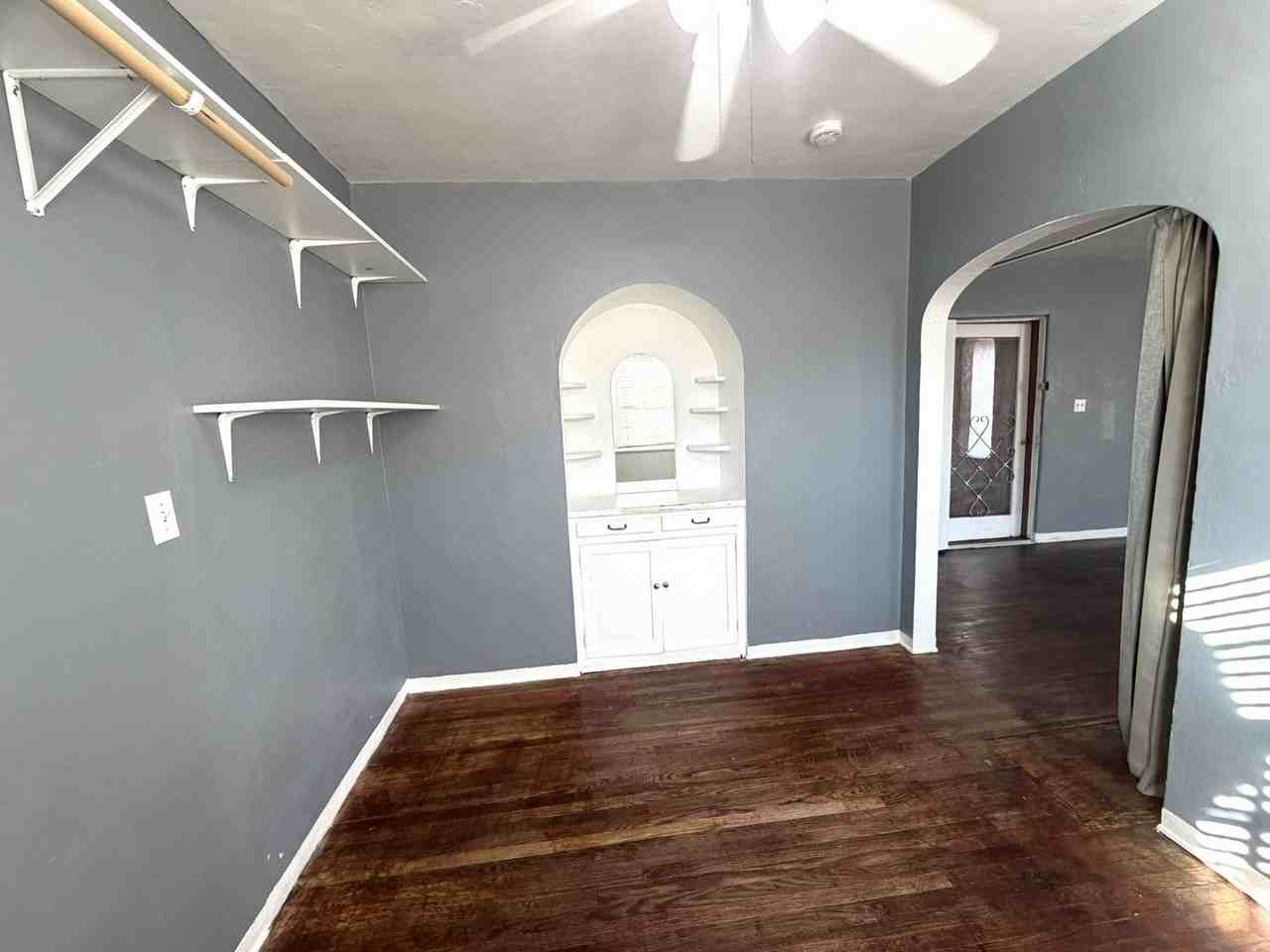 809-809.5 N. 9th St - Photo 6 of 13